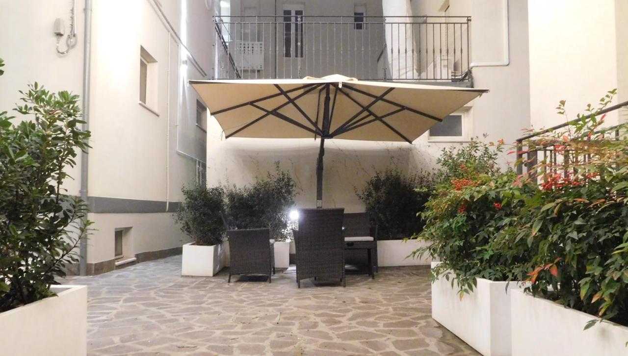 Gabbiano Apartments Rimini Exterior photo