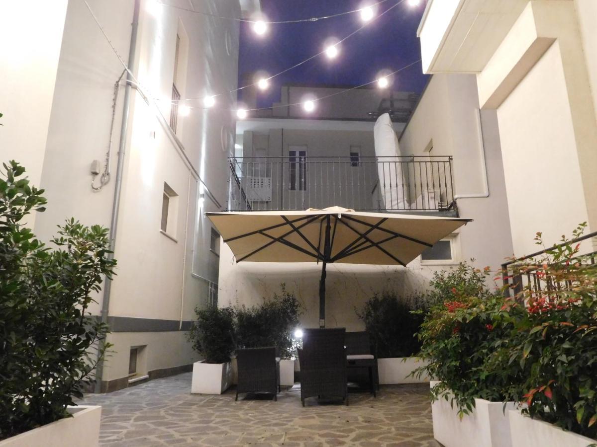 Gabbiano Apartments Rimini Exterior photo