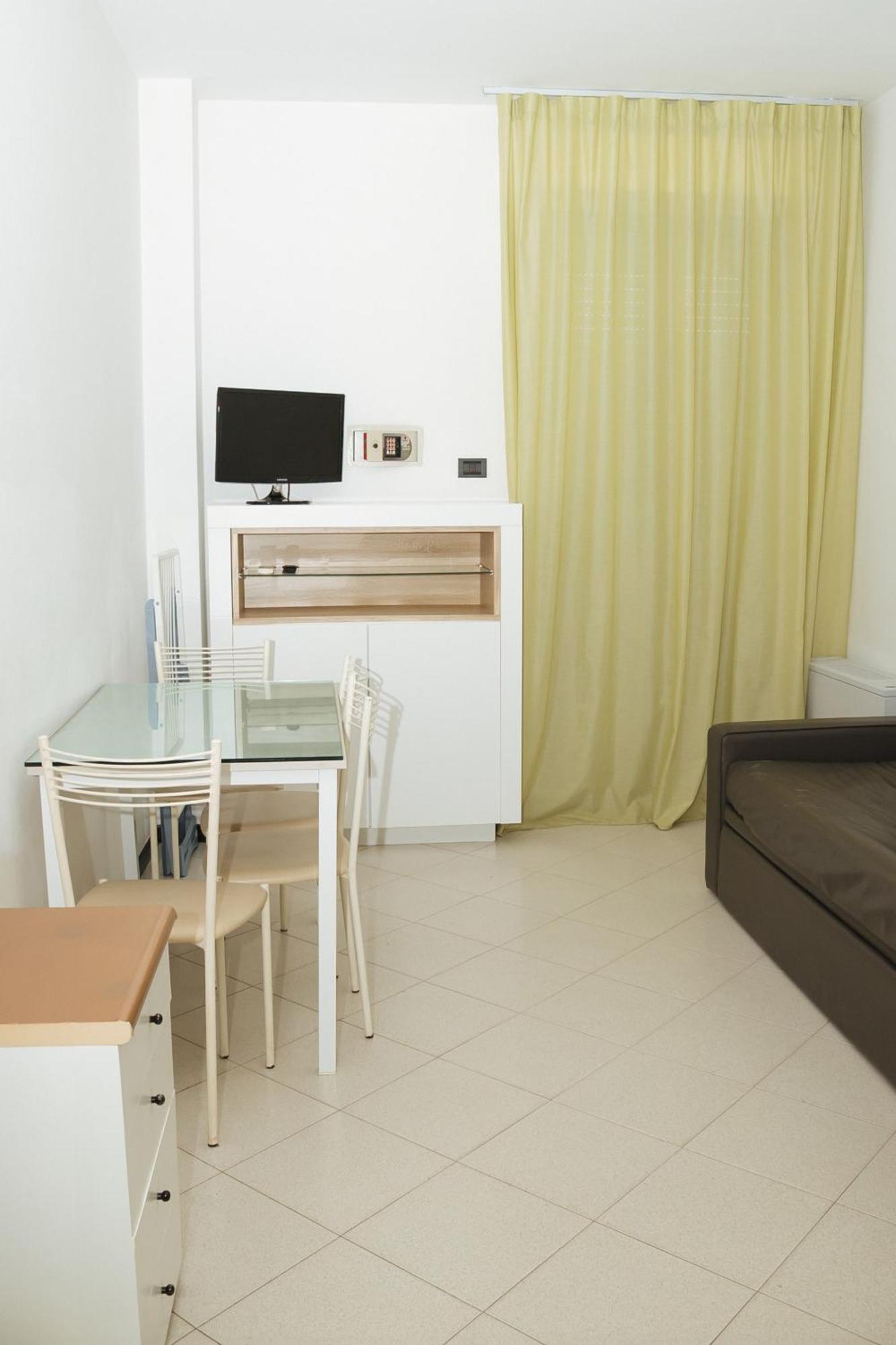 Gabbiano Apartments Rimini Exterior photo